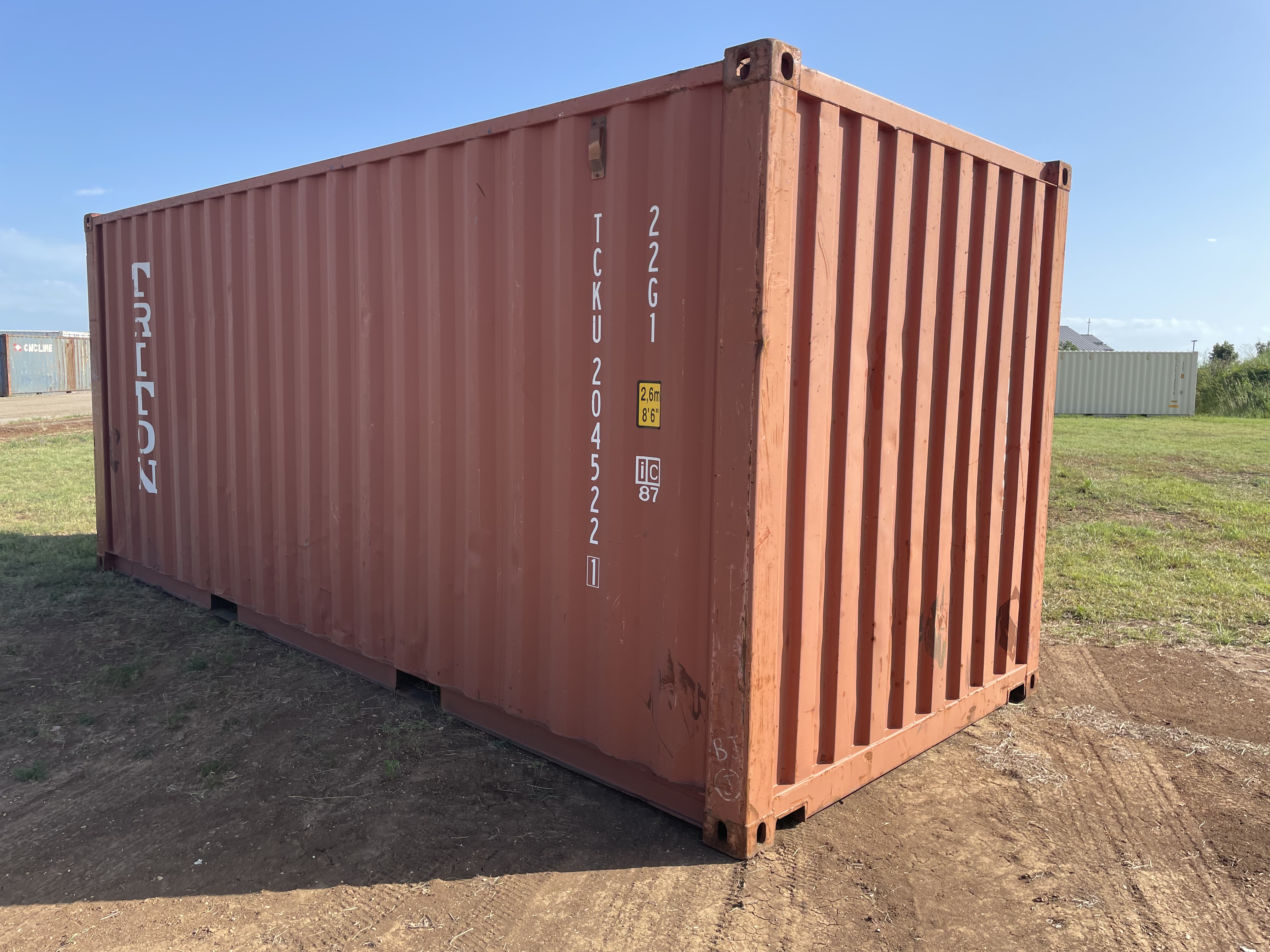 2011 20' Container USED WIND & WEATHER TIGHT GRADE B, STANDARD 8'6" TALL 2 DOOR pockets std handles - 204522