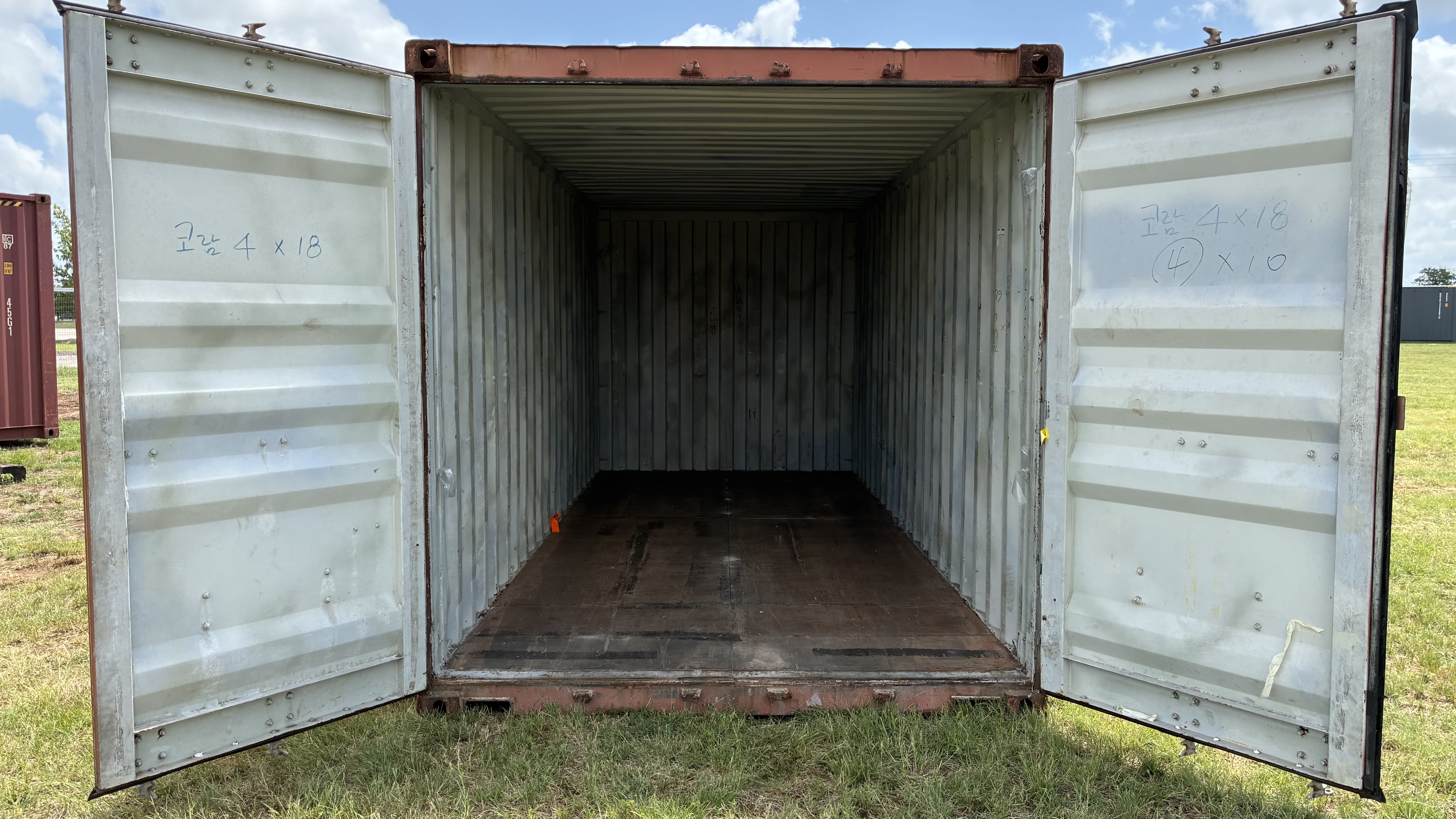 2007 20' Container USED WIND & WEATHER TIGHT GRADE B, STANDARD 8'6" TALL 2 DOOR pockets std handles - 288290