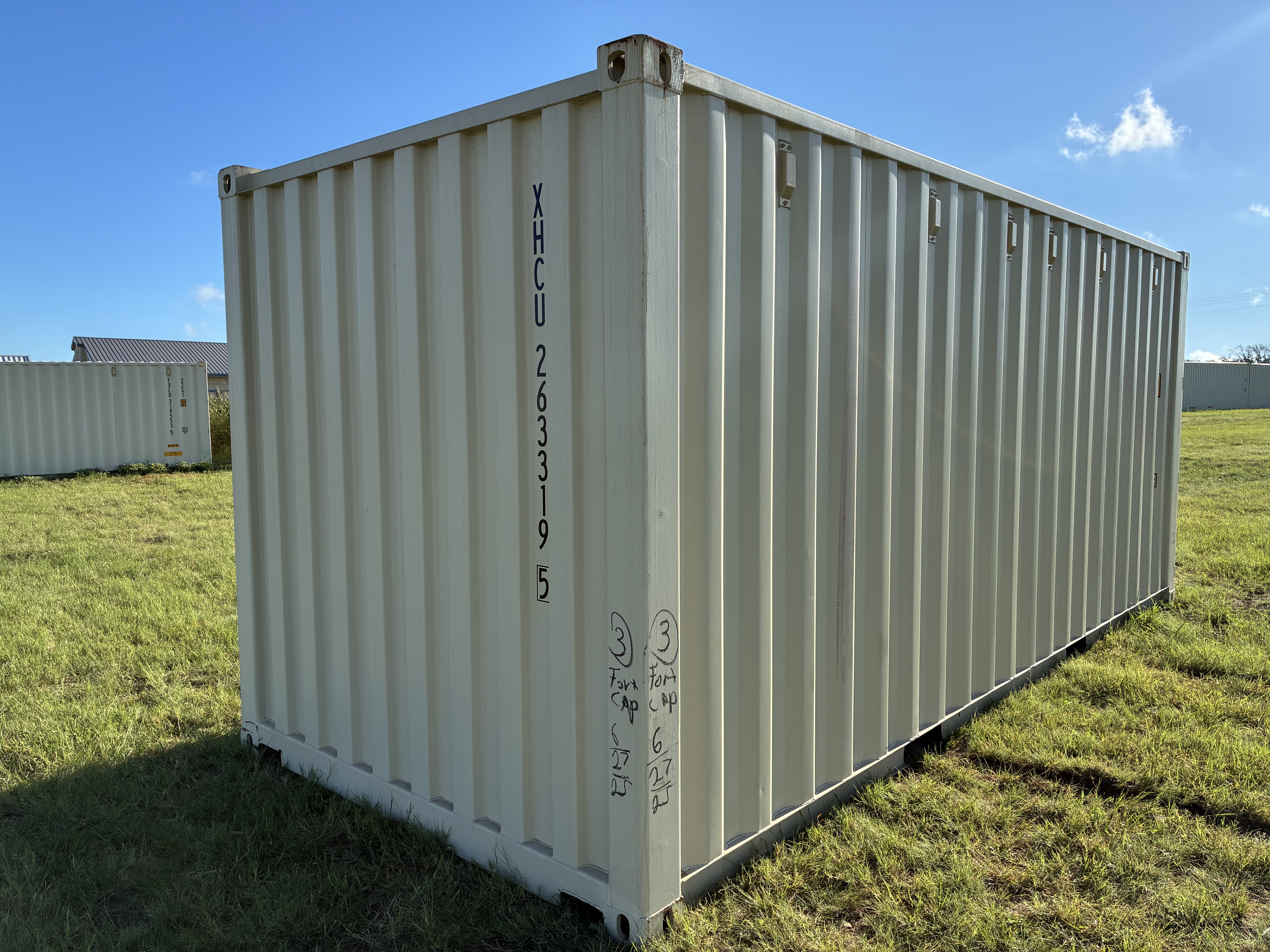 2024 - 20' Container NEW, STANDARD 8'6" TALL, LIGHT IVORY, 2 DOOR, Lock box & Easy Open Handle - 263319