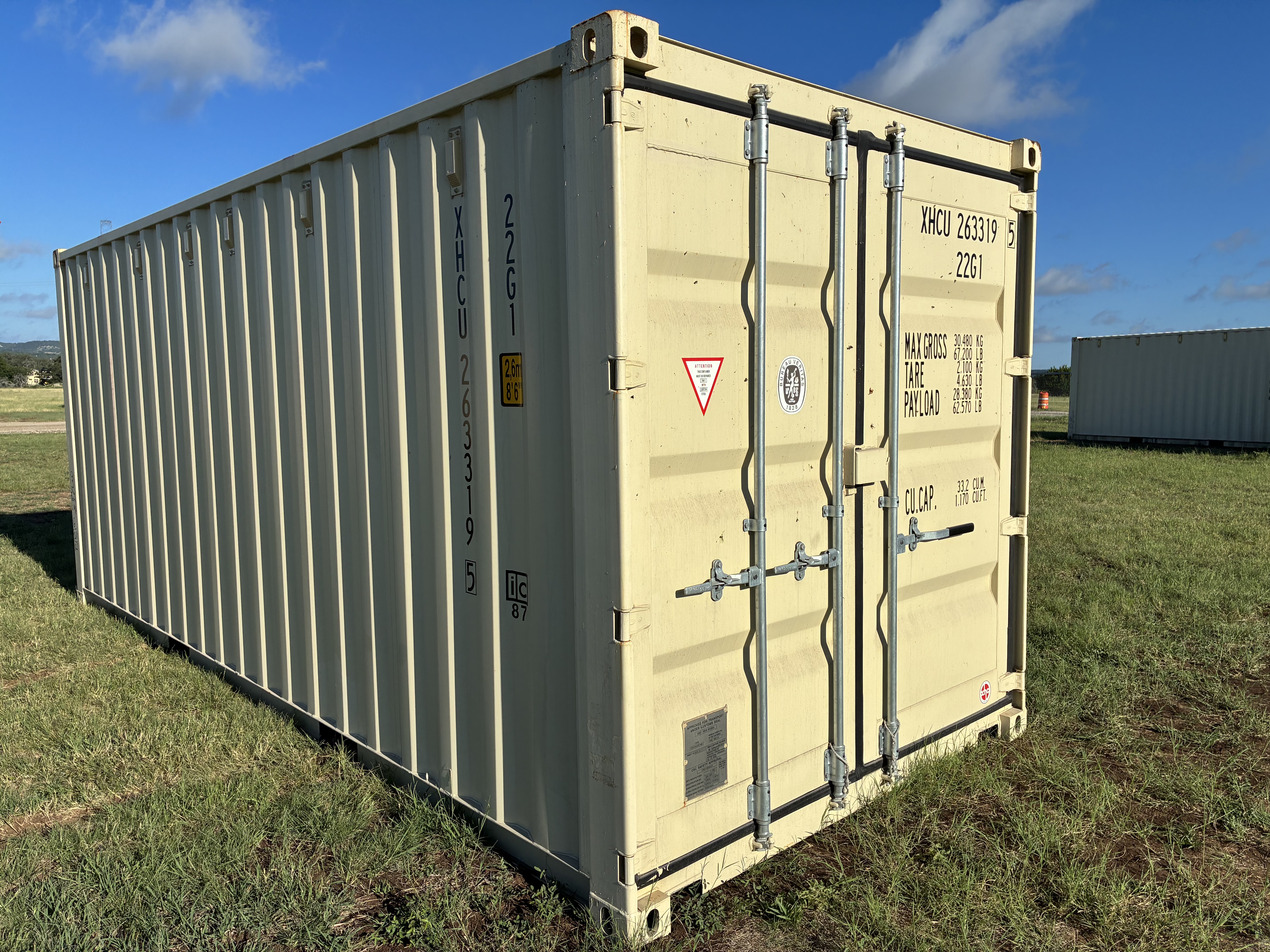 2024 - 20' Container NEW, STANDARD 8'6" TALL, LIGHT IVORY, 2 DOOR, Lock box & Easy Open Handle - 263319