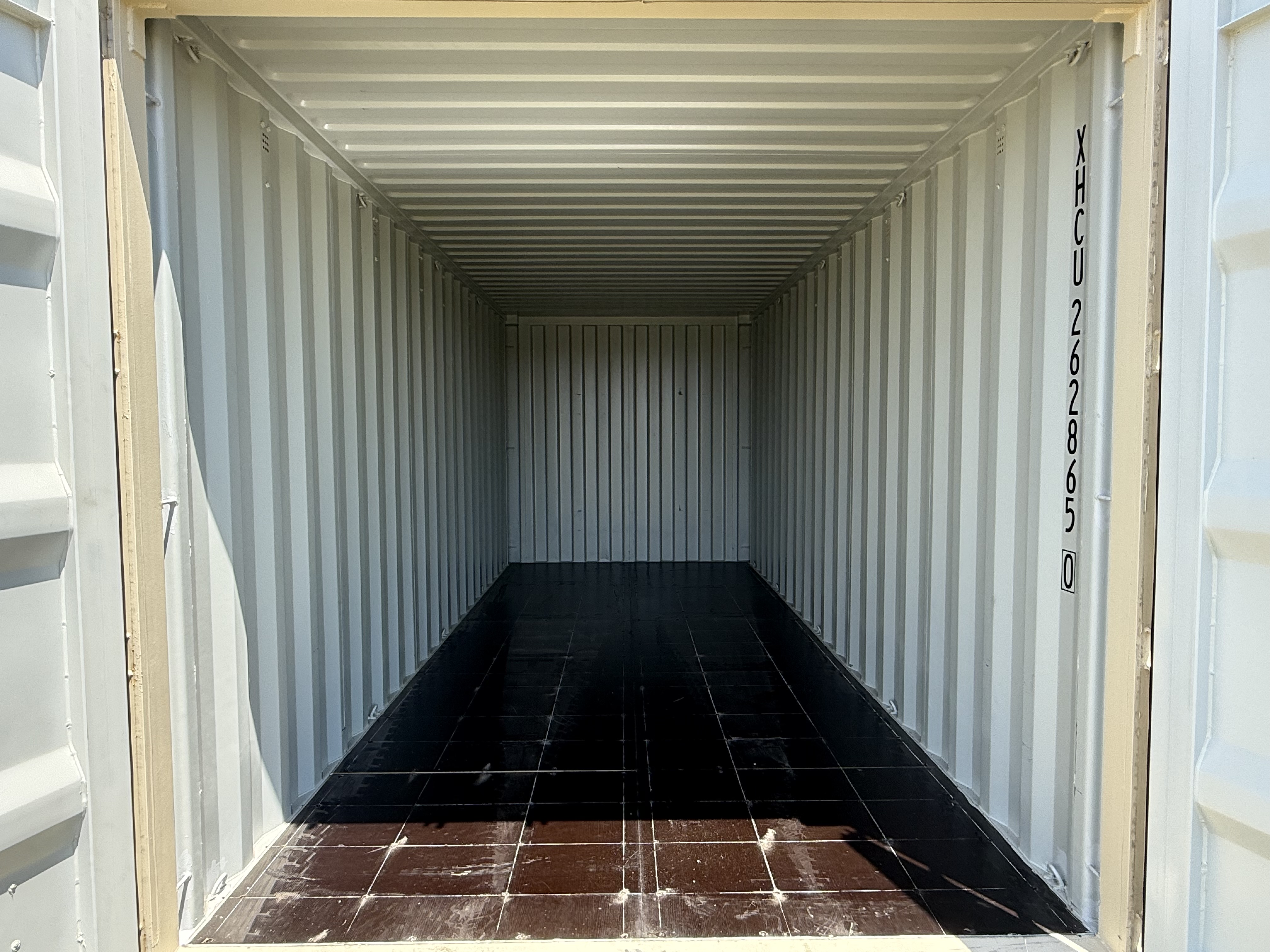 20' Container NEW, STANDARD 8'6" TALL, LIGHT IVORY, 2 DOOR, Lock box & Easy Open Handle