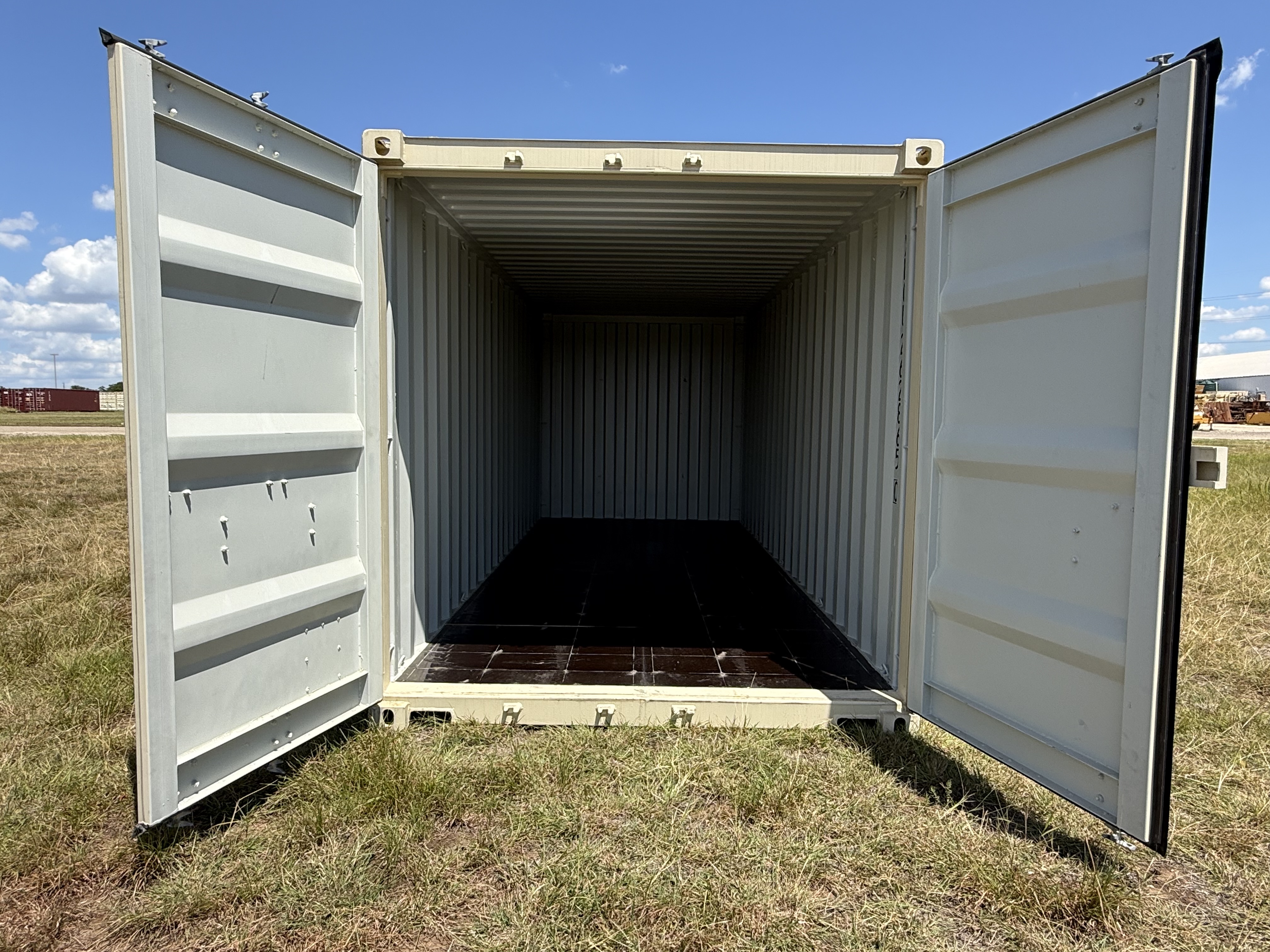 20' Container NEW, STANDARD 8'6" TALL, LIGHT IVORY, 2 DOOR, Lock box & Easy Open Handle