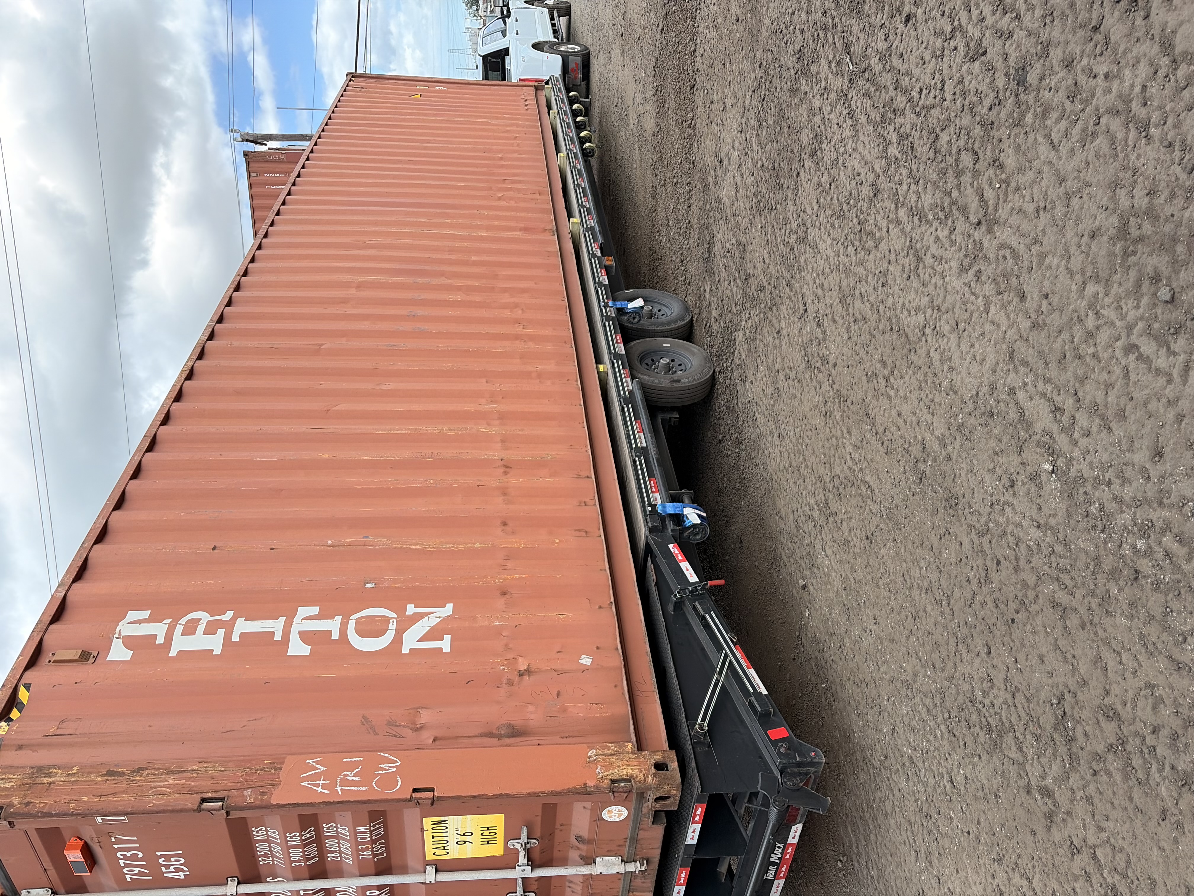USED 40ft HC Rust Red Container Cargo Worthy