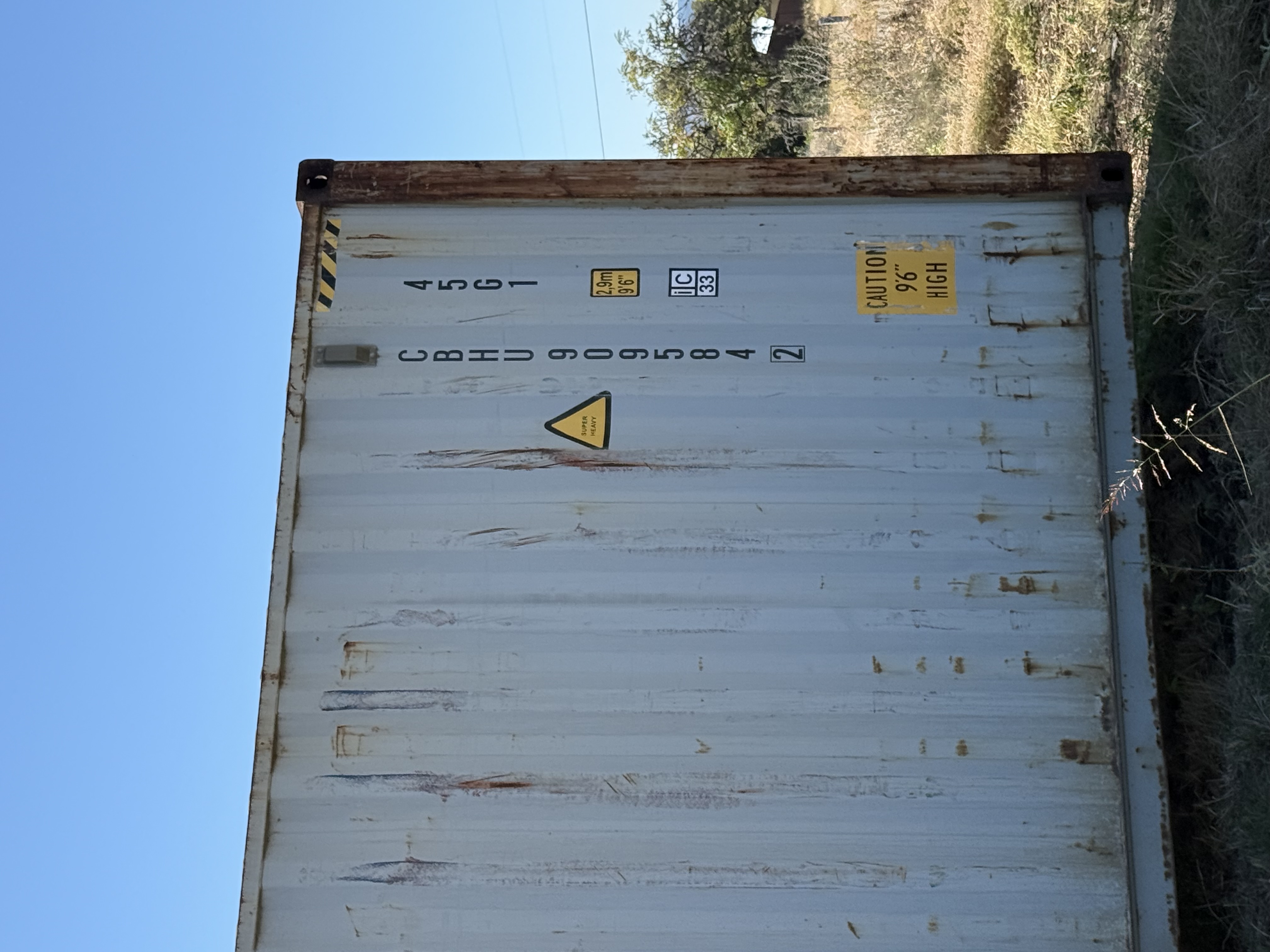 40' Container USED WIND AND WATER TIGHT, HIGH CUBE 9'6" TALL, RUST RED, 2 DOOR STD handles