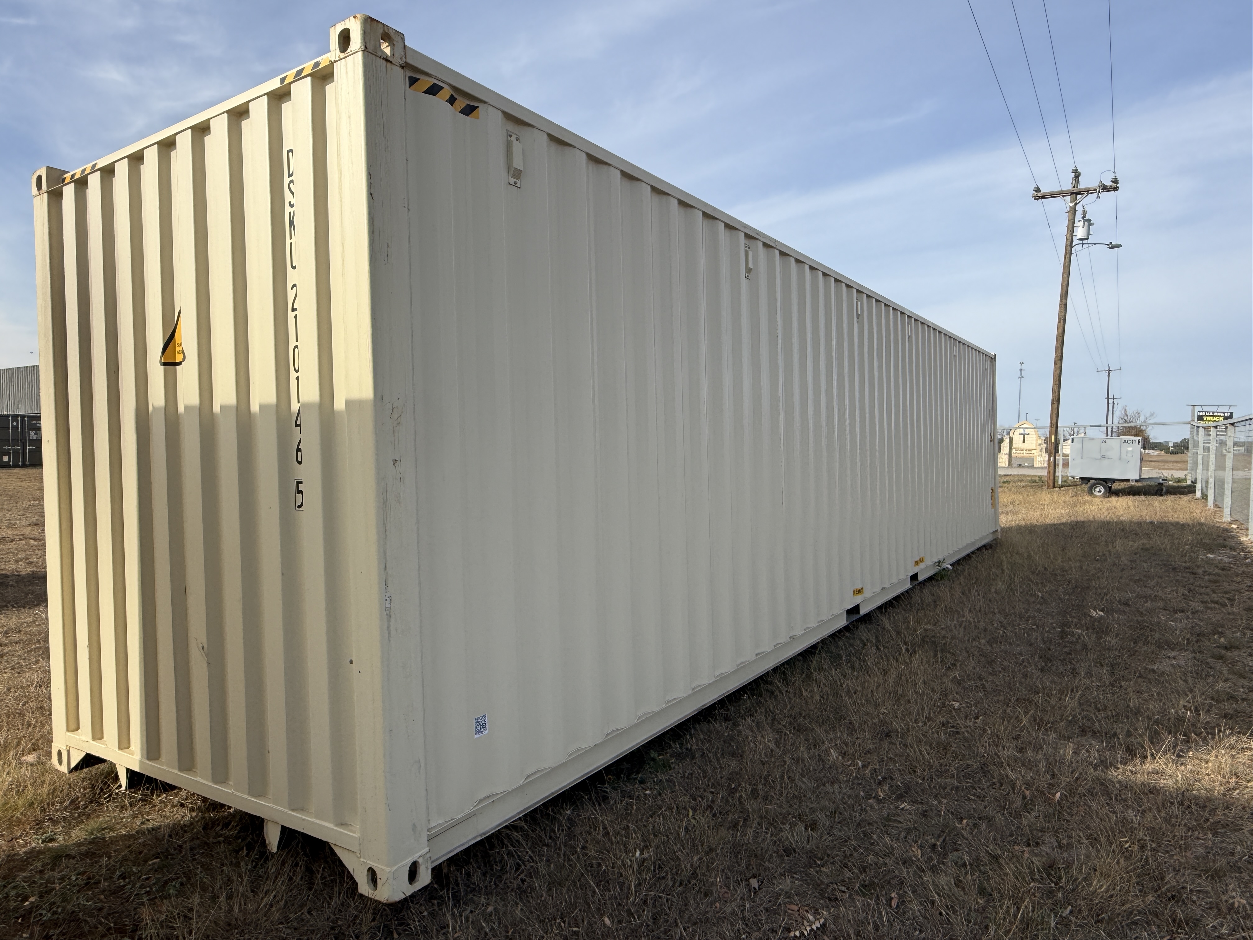 1 Trip 40ft High Cube Container - Tan - 210146