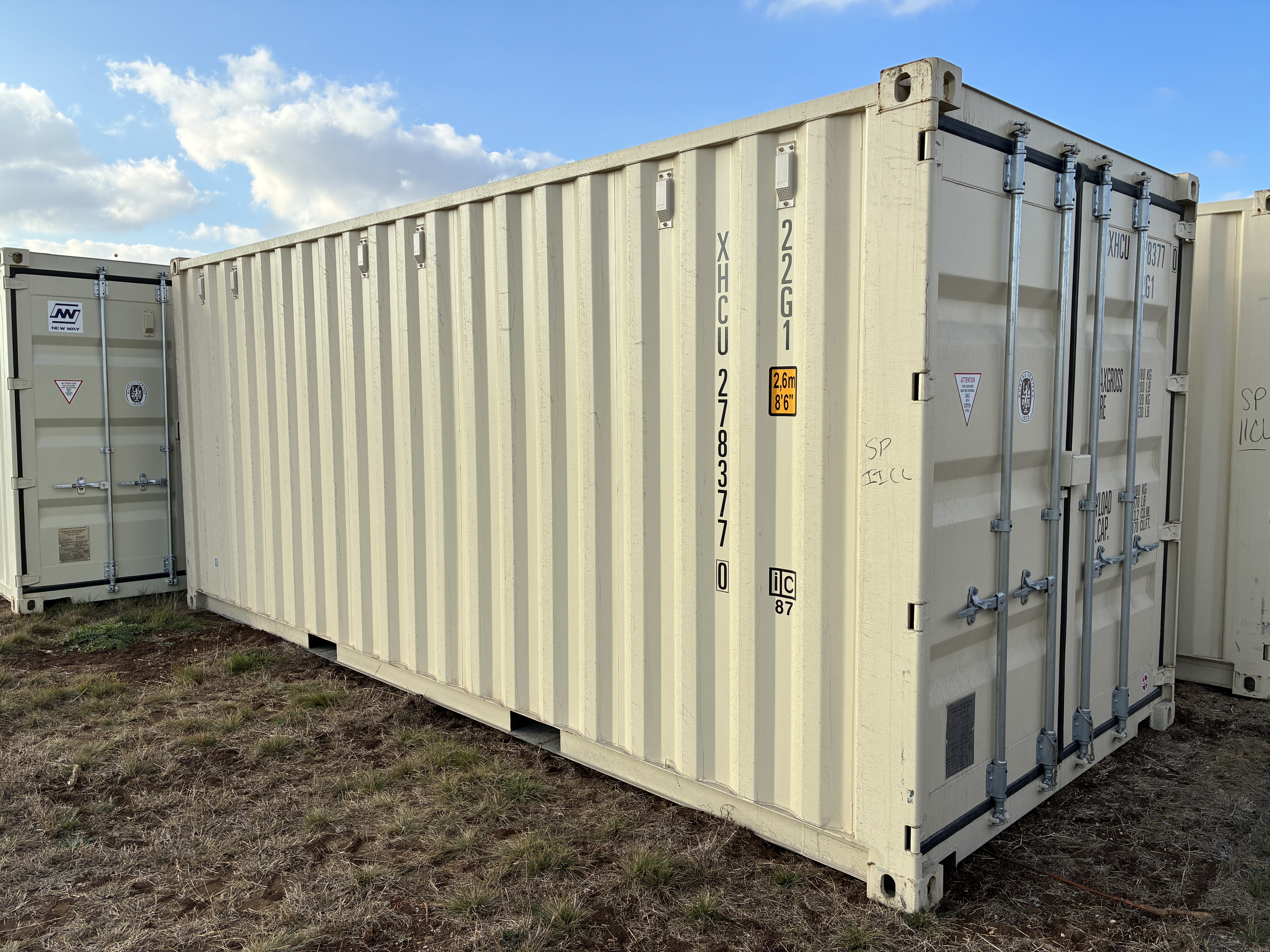 2025 - 1 trip 20ft Container RAL1015 - 278377