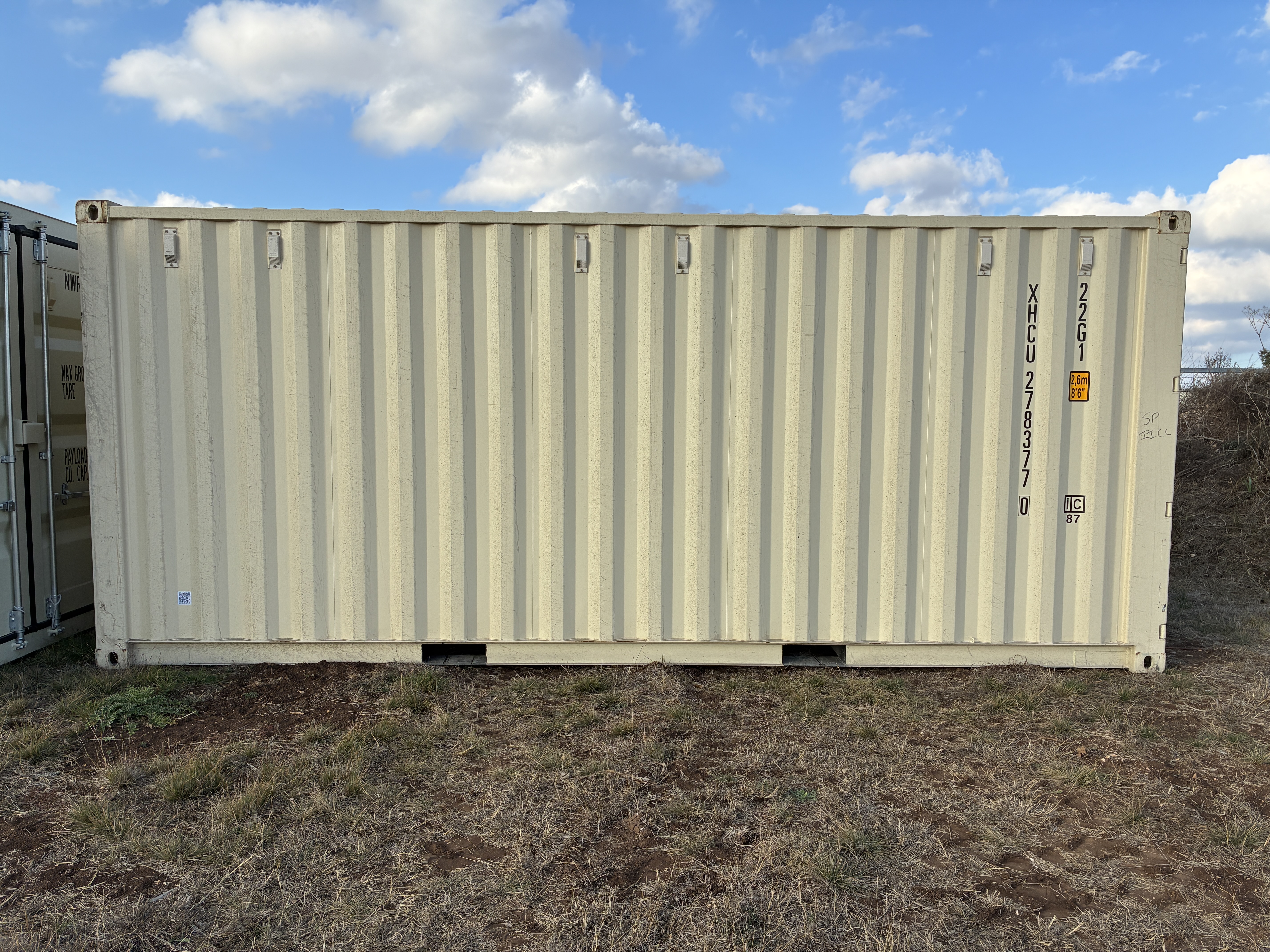 2025 - 1 trip 20ft Container RAL1015 - 278377