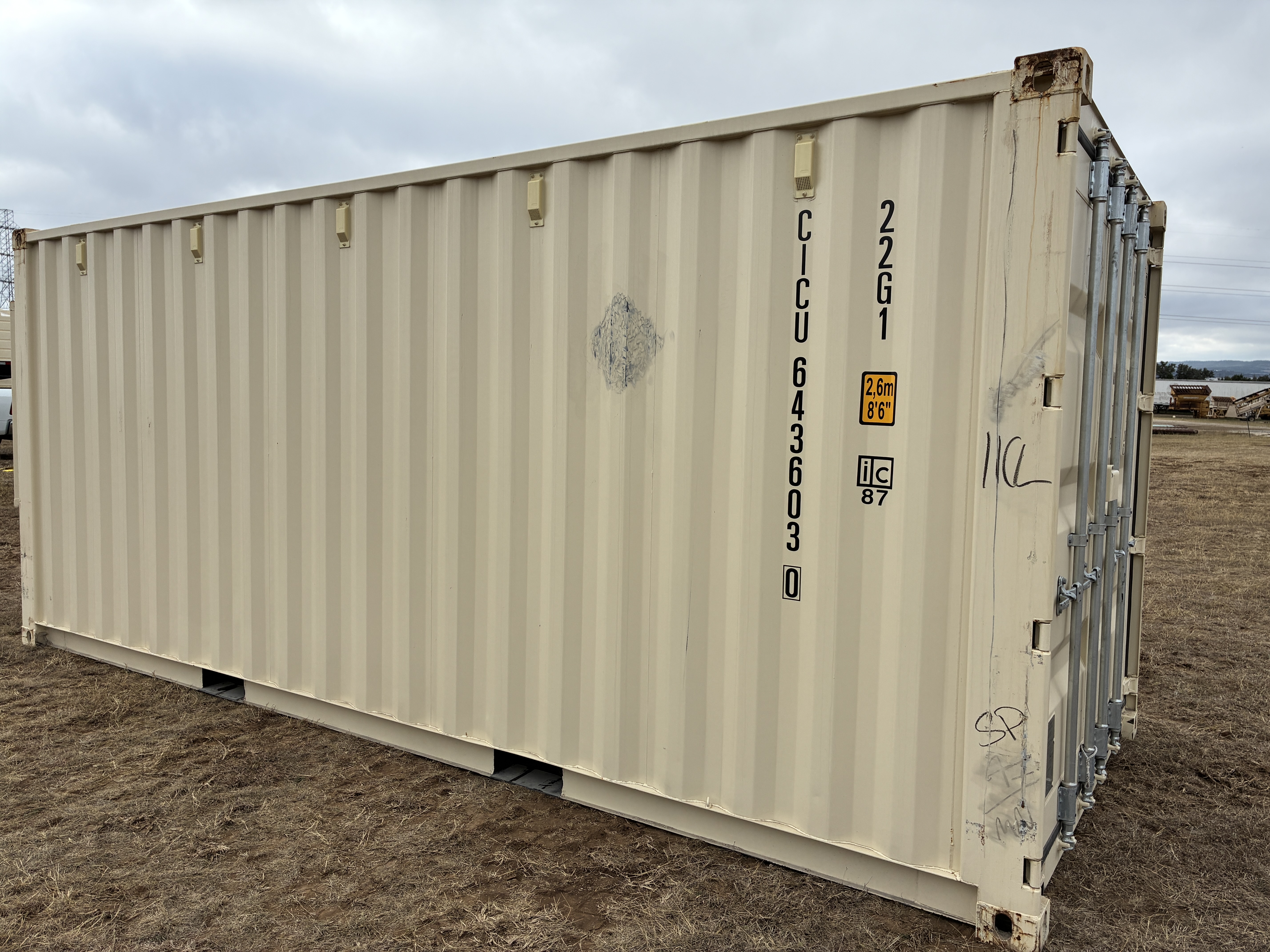 2025 - 1 trip 20ft Container TAN - 643603