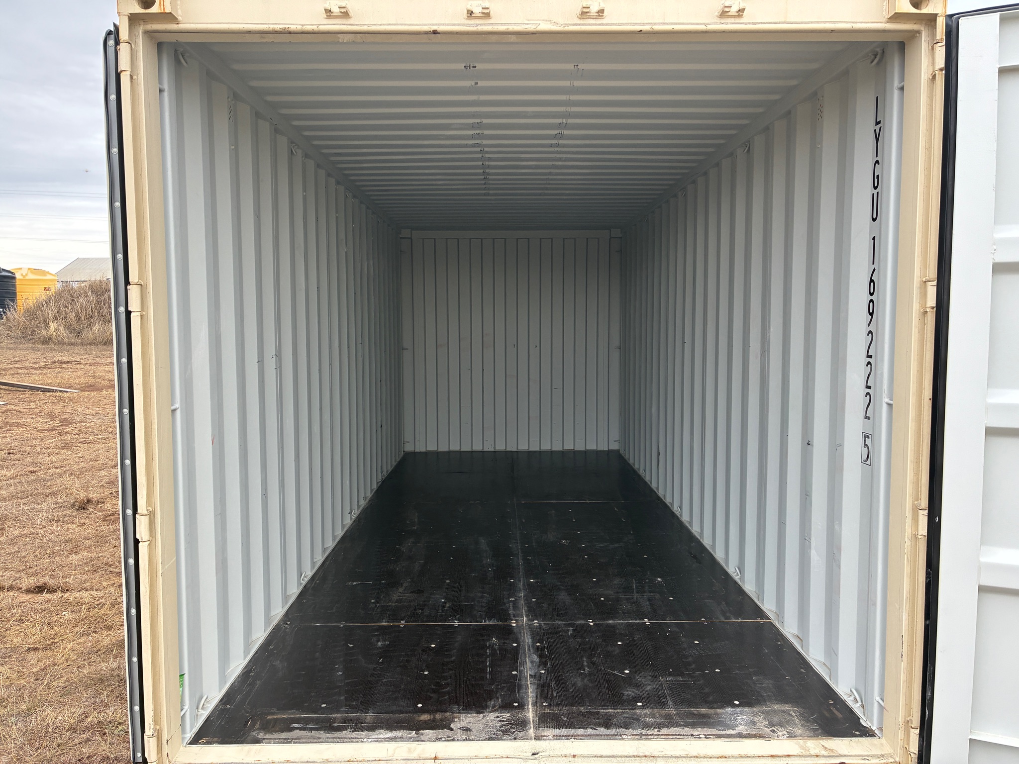 2025 - 1 trip 20ft Container RAL1015 - 169222