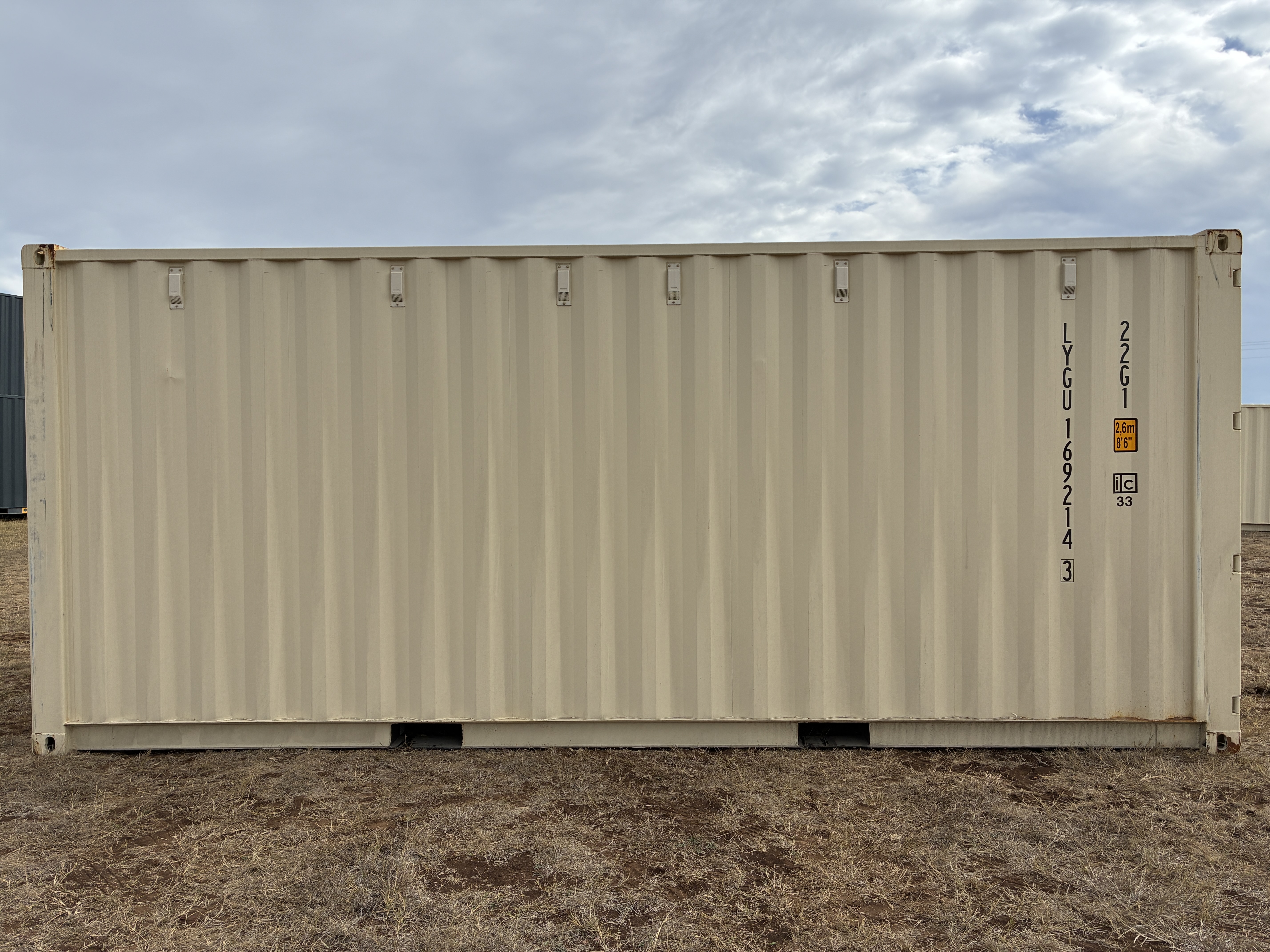 2025 - 20' Container NEW, STANDARD 8'6" TALL, LIGHT IVORY, 2 DOOR, Lock box & STD Handle - 169214