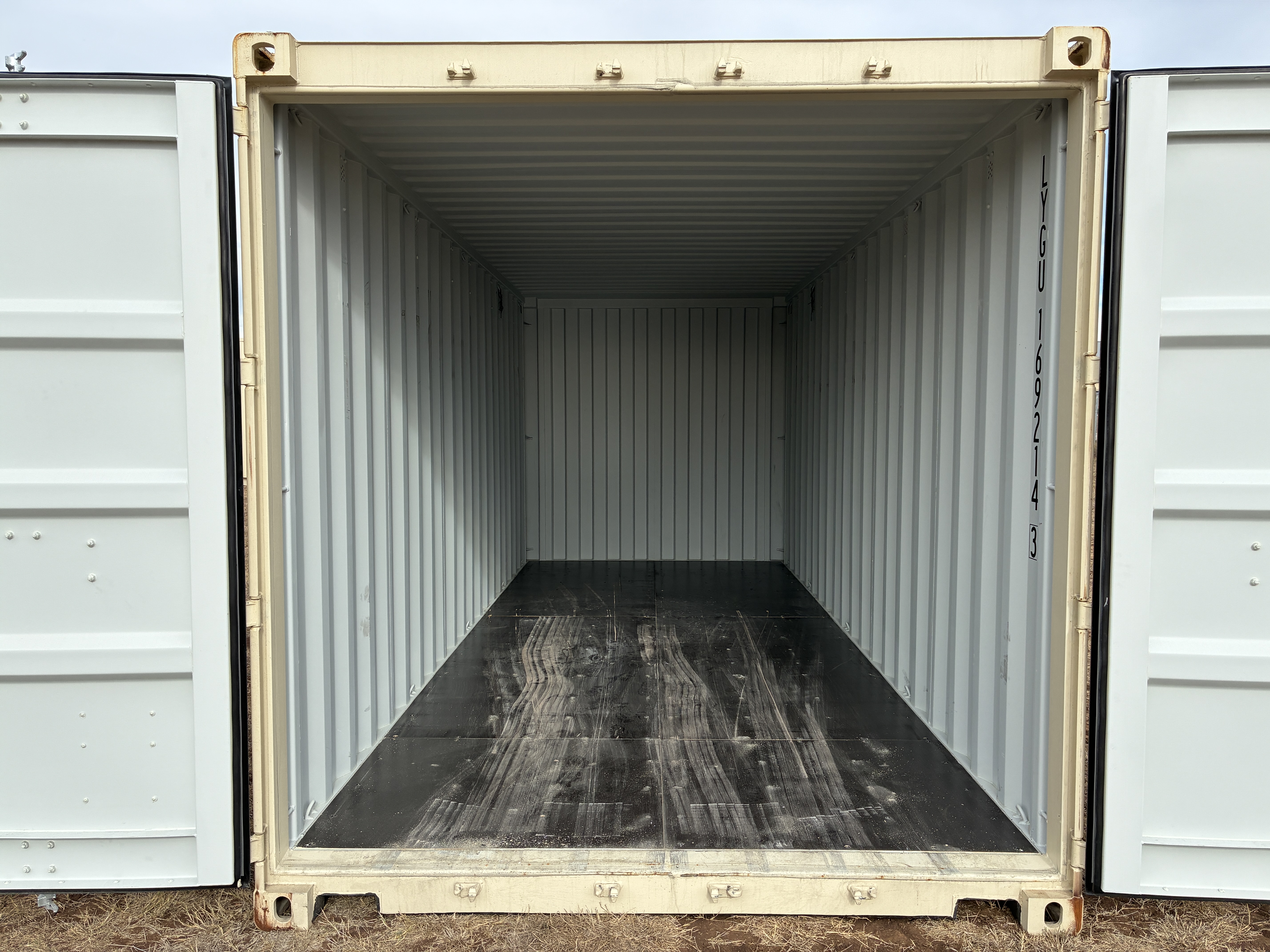 2025 - 20' Container NEW, STANDARD 8'6" TALL, LIGHT IVORY, 2 DOOR, Lock box & STD Handle - 169214