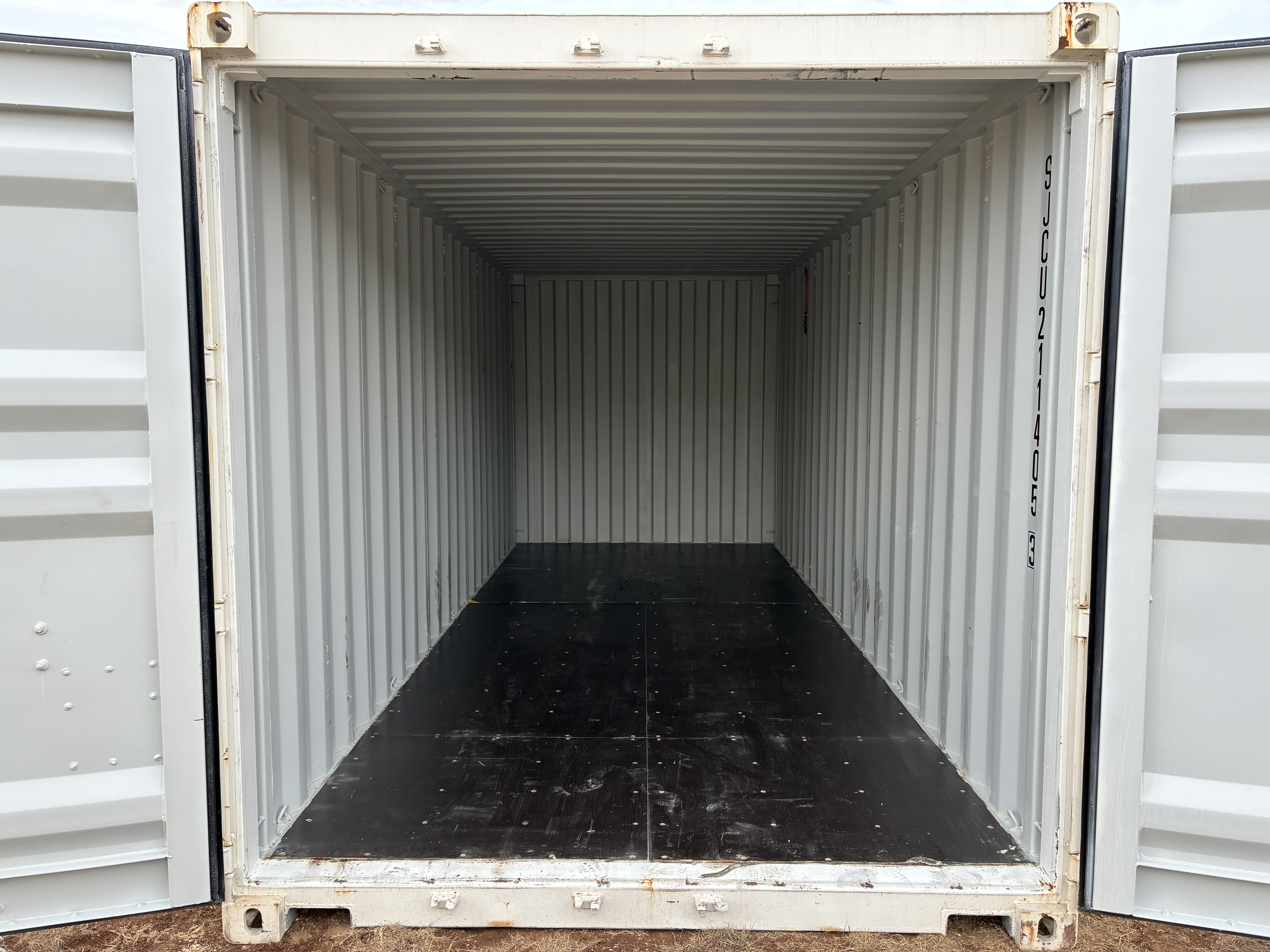 2025 - 20' Container NEW, STANDARD 8'6" TALL, WHITE, 2 DOOR, Lock box & STD Handle -  211405
