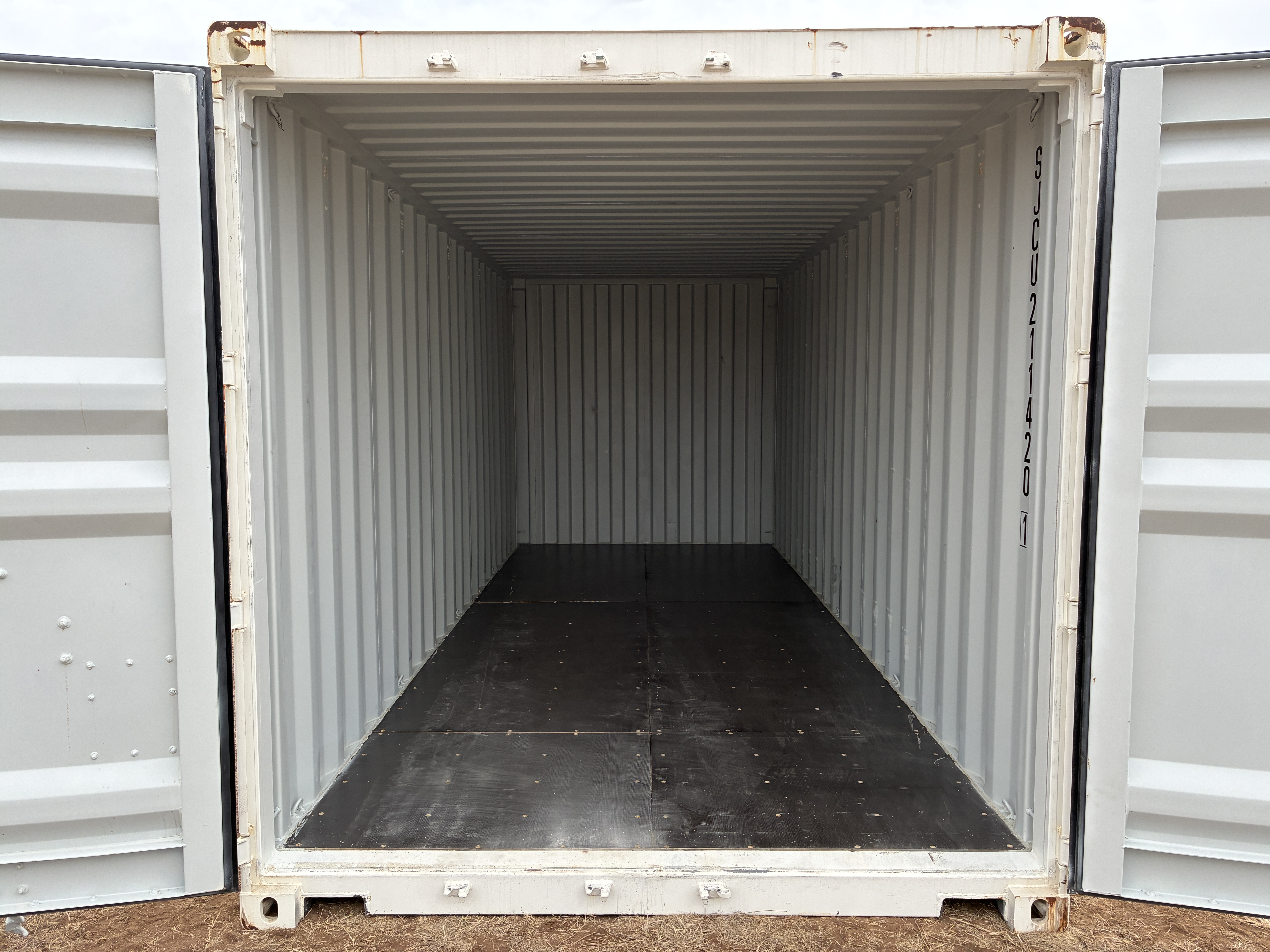 2025 - 20' Container NEW, STANDARD 8'6" TALL, WHITE, 2 DOOR, Lock box & STD Handle - 211420