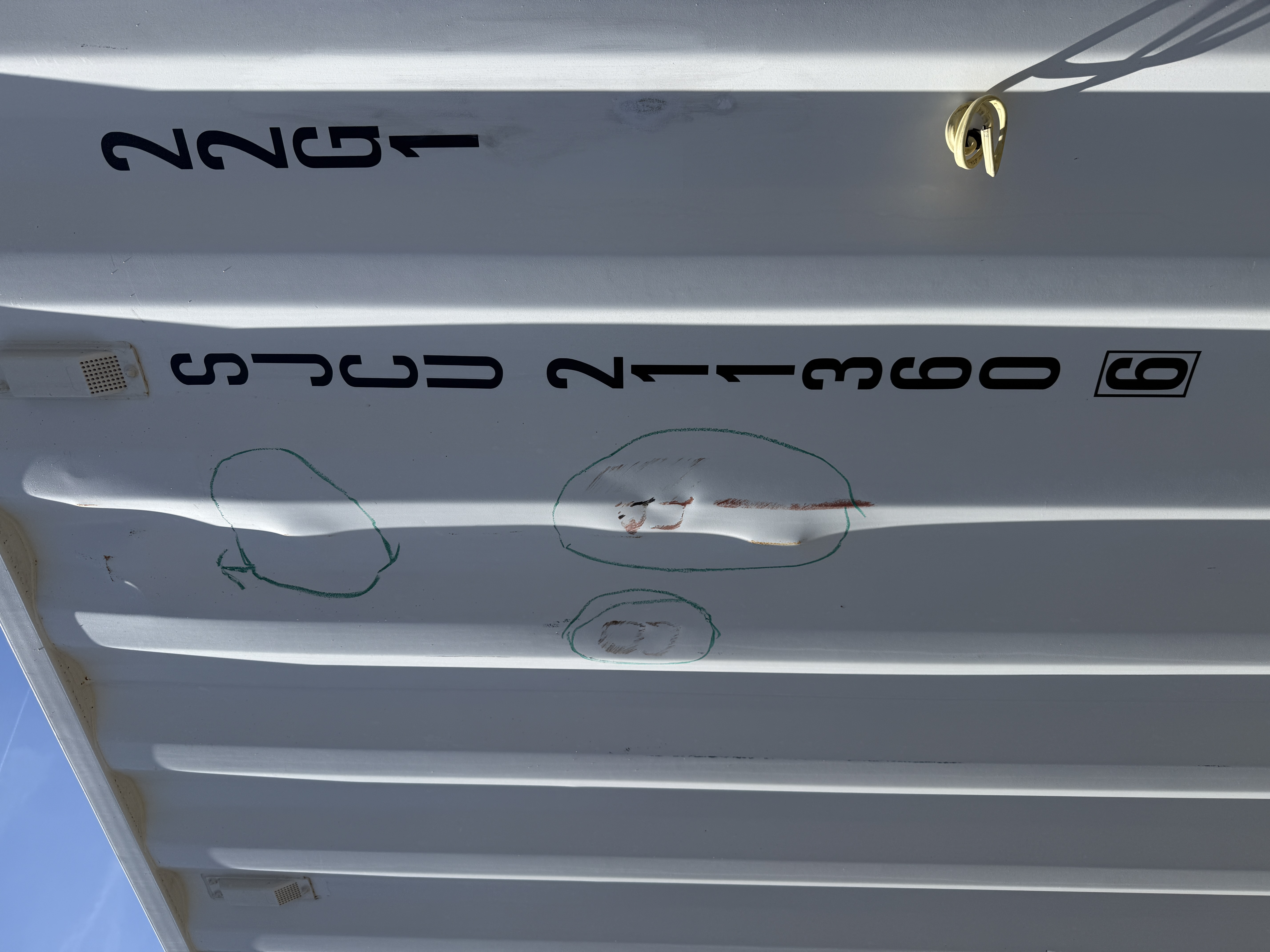 2025 - 20' Climate Controlled Container NEW, STANDARD 8'6" TALL, WHITE, 2 DOOR, Lock box & STD Handle - 211360