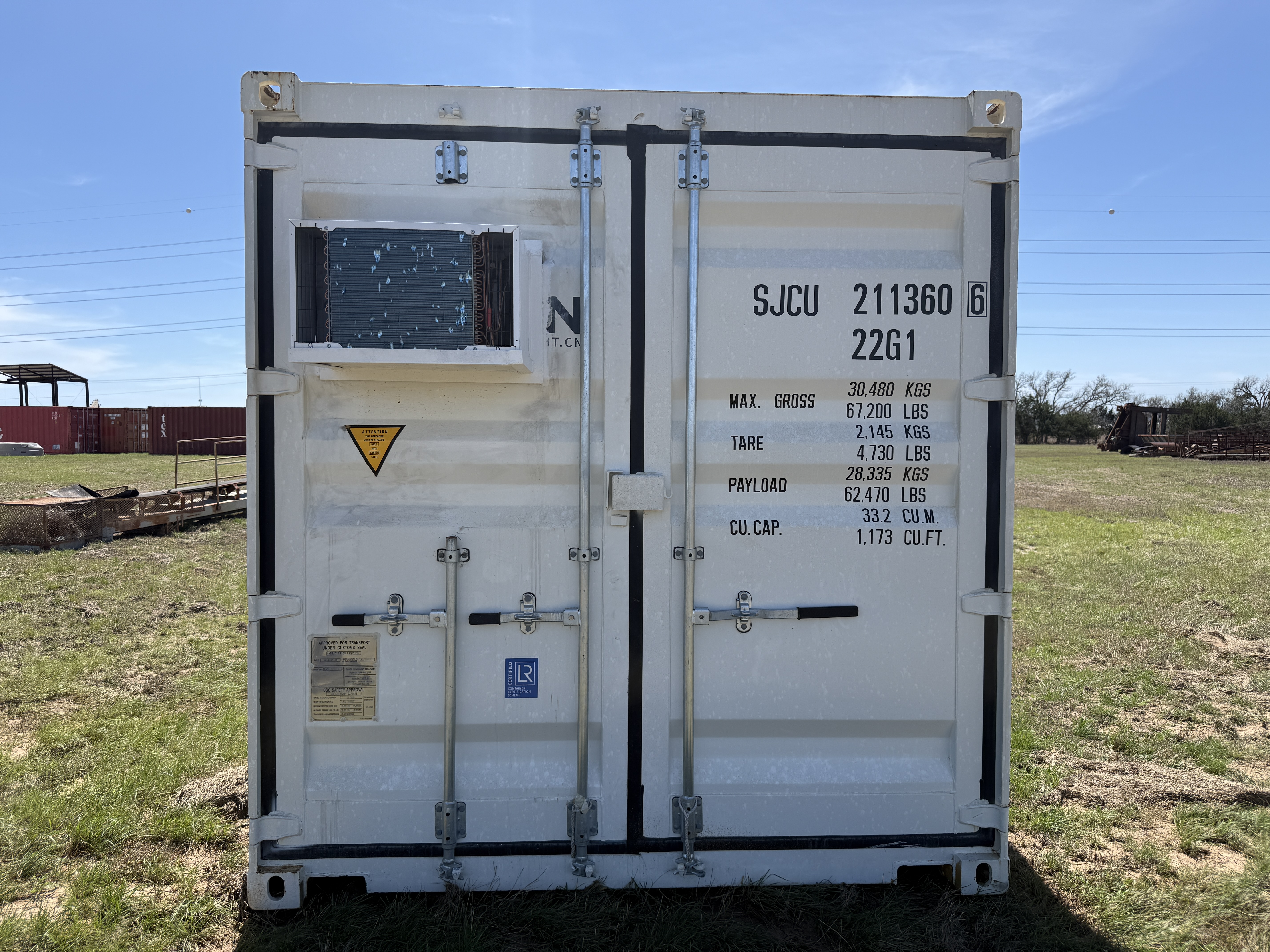 2025 - 20' Climate Controlled Container NEW, STANDARD 8'6" TALL, WHITE, 2 DOOR, Lock box & STD Handle - 211360