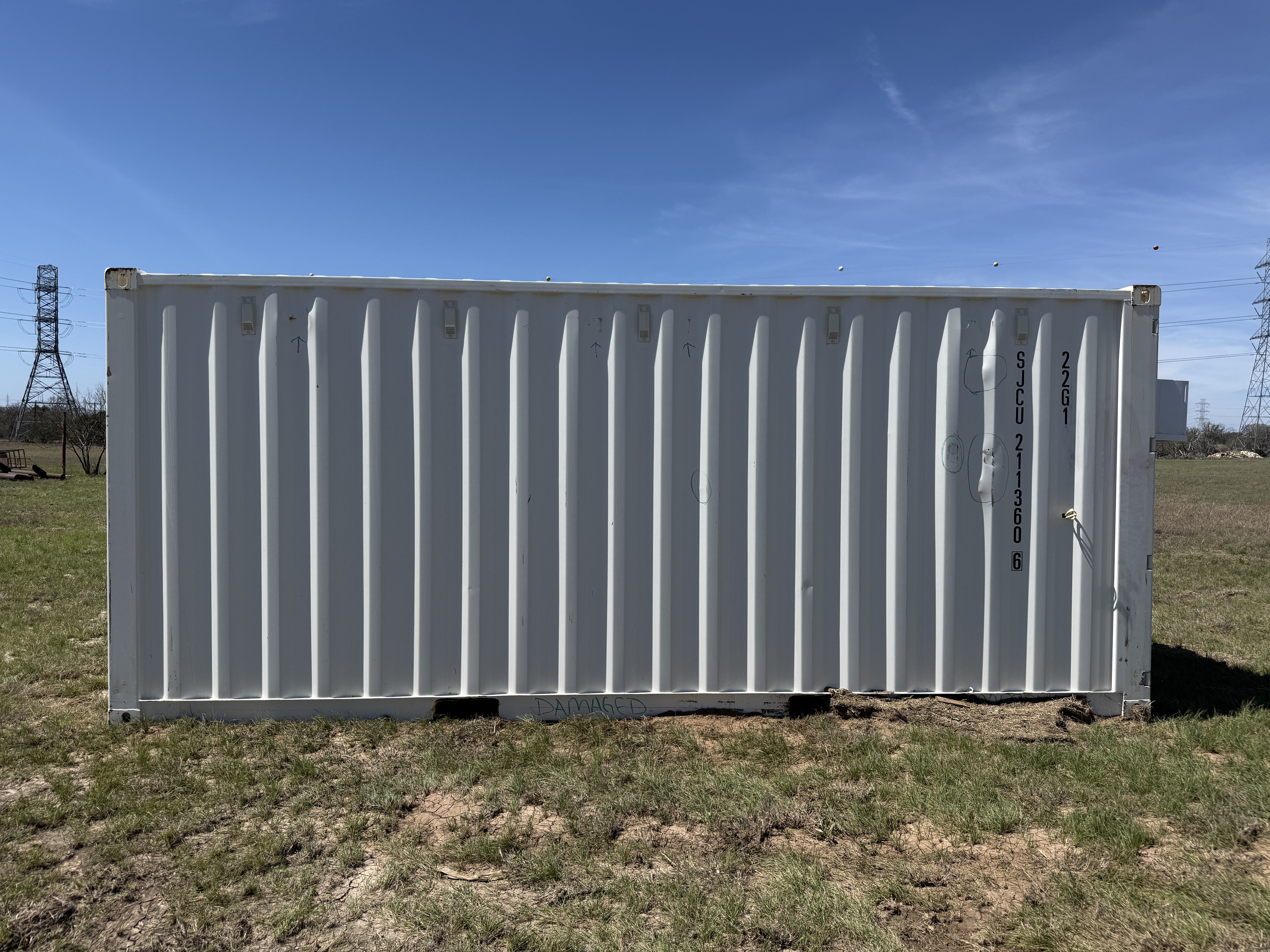 2025 - 20' Climate Controlled Container NEW, STANDARD 8'6" TALL, WHITE, 2 DOOR, Lock box & STD Handle - 211360