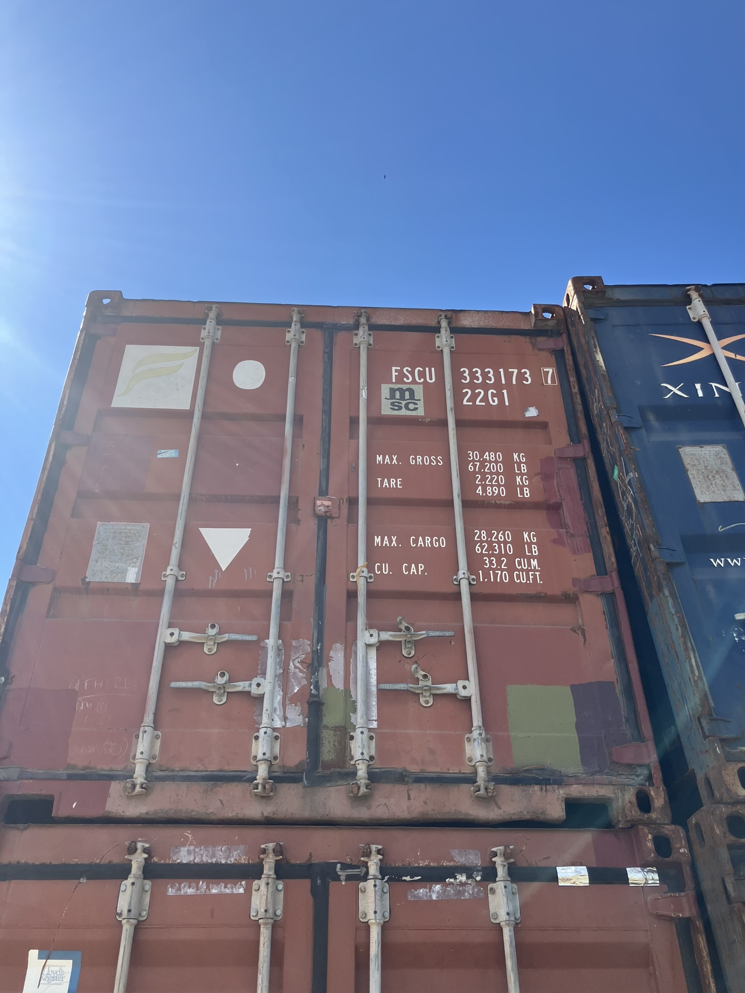 20' Container USED WIND & WEATHER TIGHT GRADE C, STANDARD 8'6" TALL, Red, 2 DOOR pockets std handles - 333173