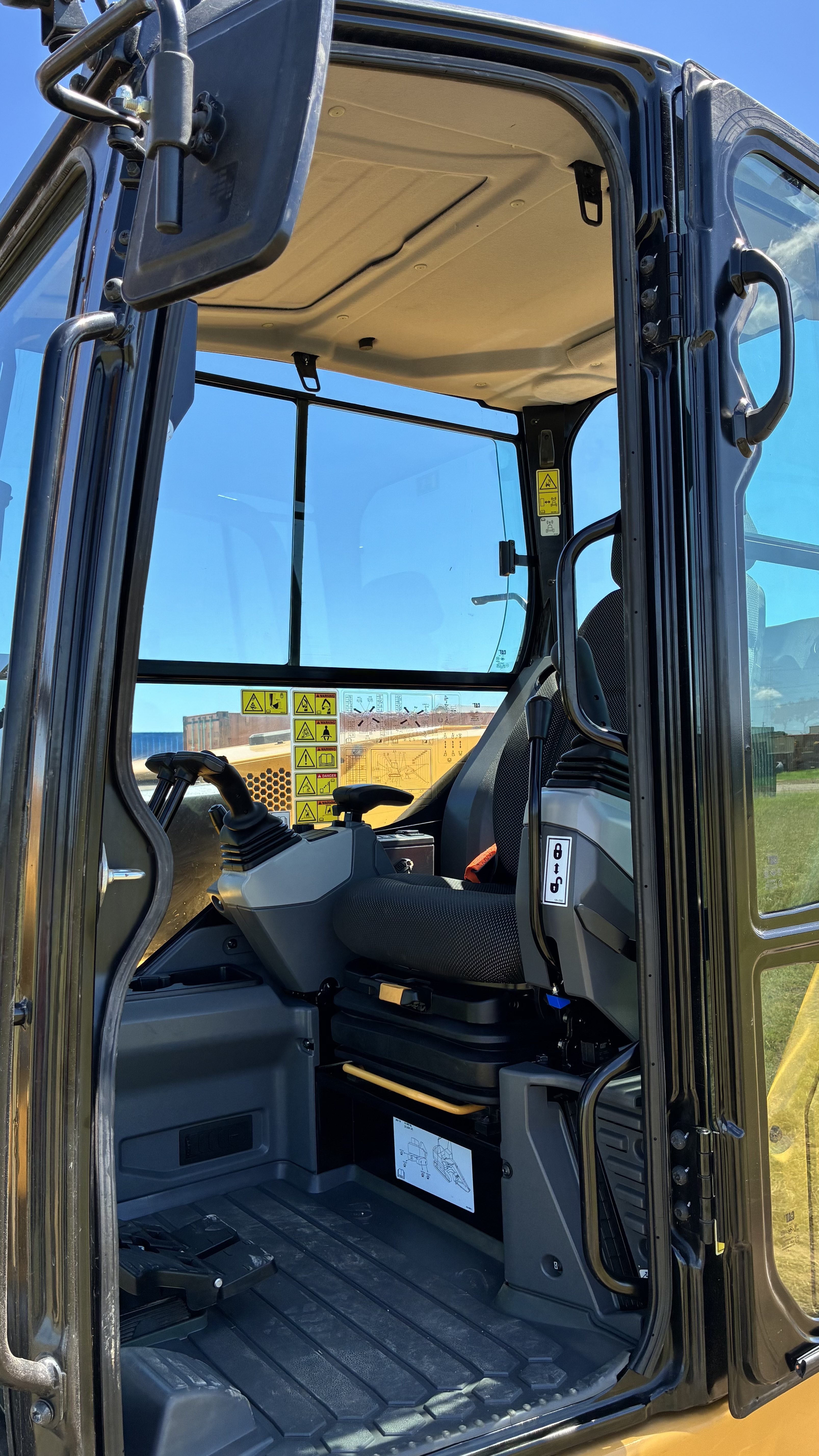 2022 CAT 309 CR Mini-Excavator