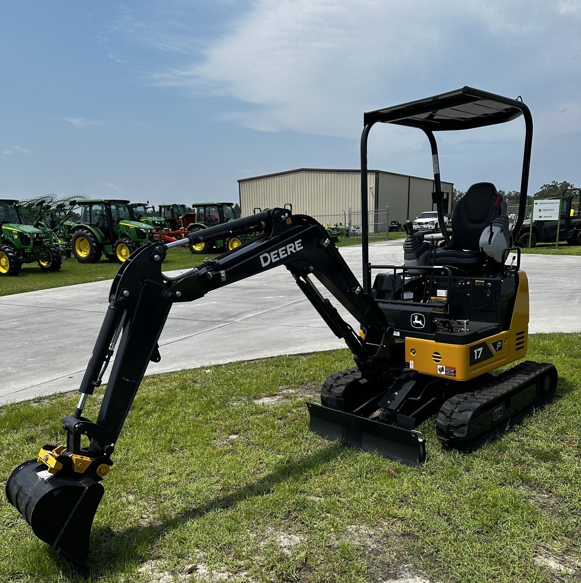 2024 JD 17P Mini Excavator