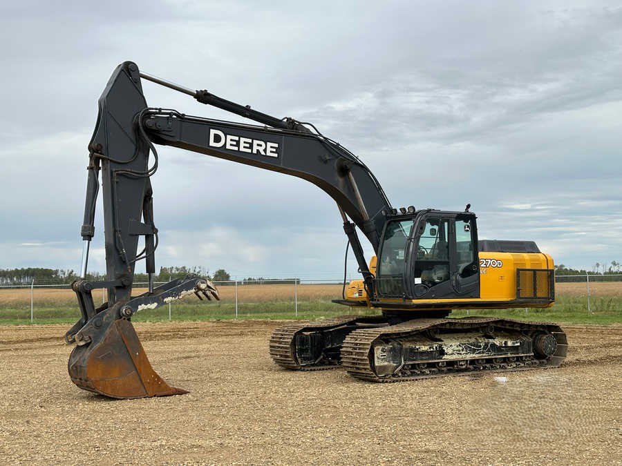 2009 JD 270D Excavator