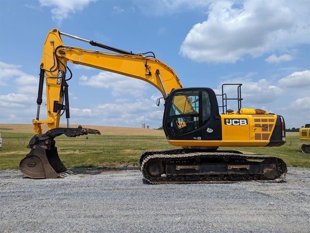 JCB 220 W thumb