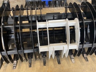 AMFG Engage Brush Grapple 84'