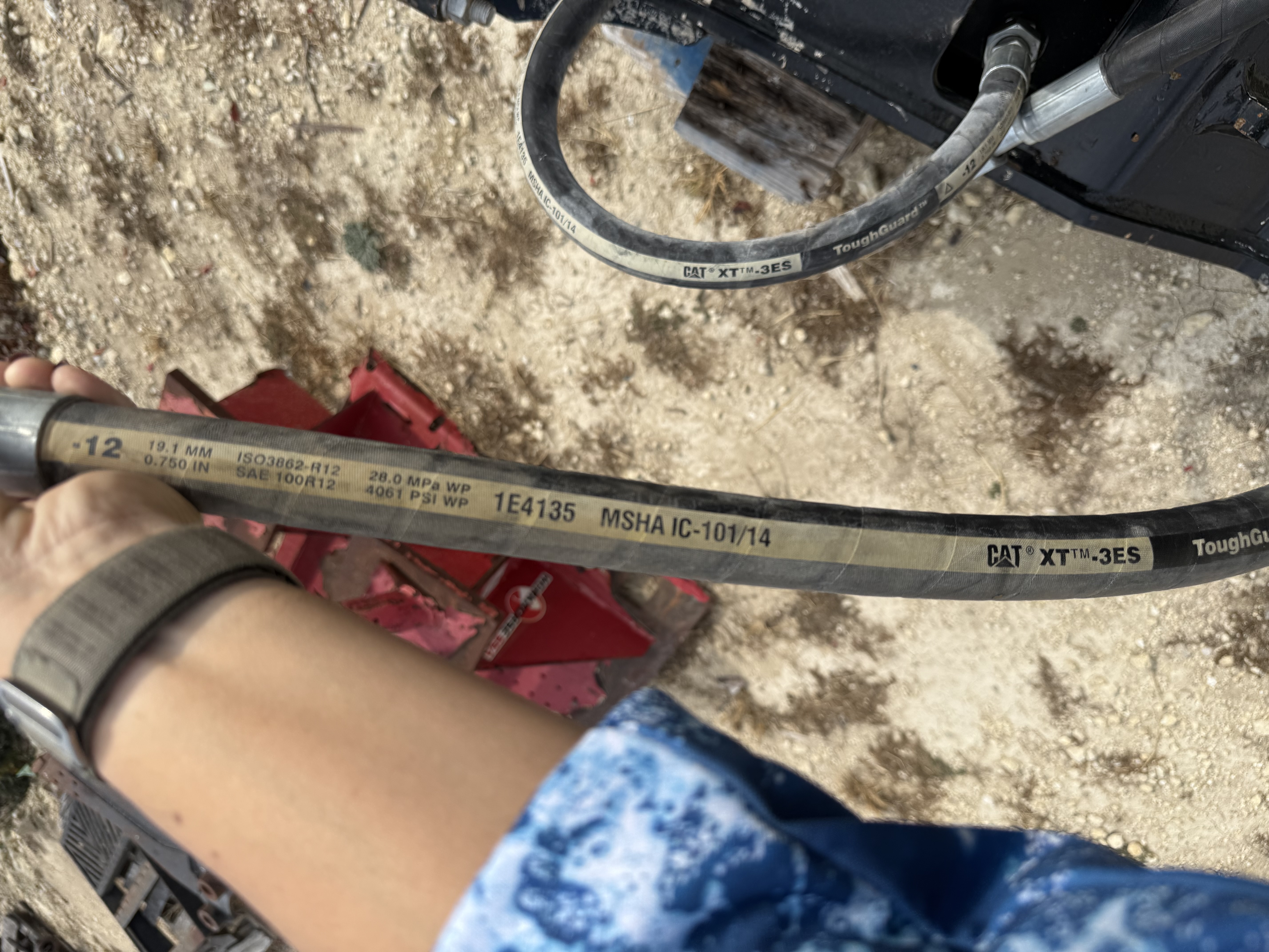 CP-HH-01 - 2023 CAT B9 Hydraulic Hammer