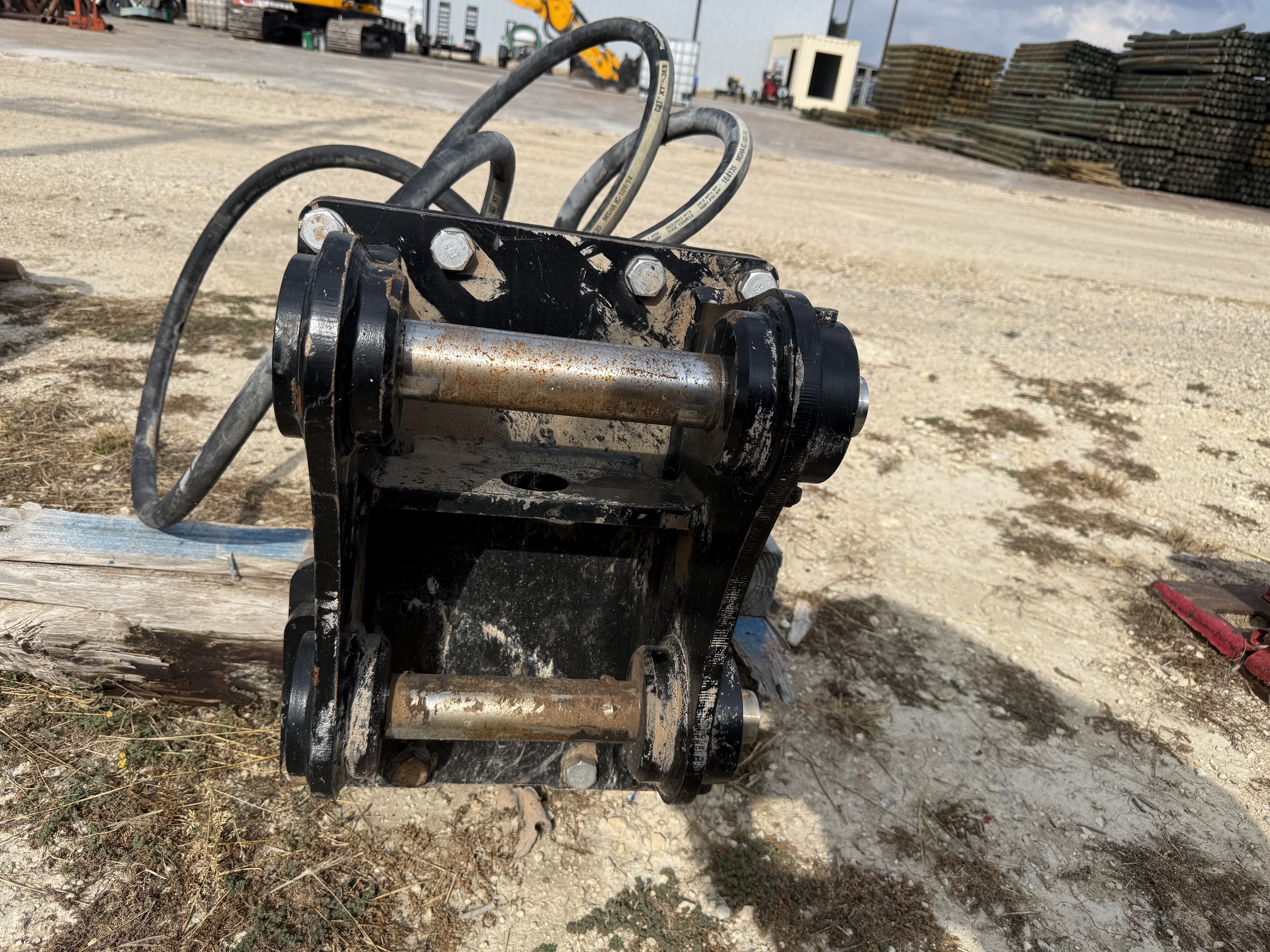 CP-HH-01 - 2023 CAT B9 Hydraulic Hammer