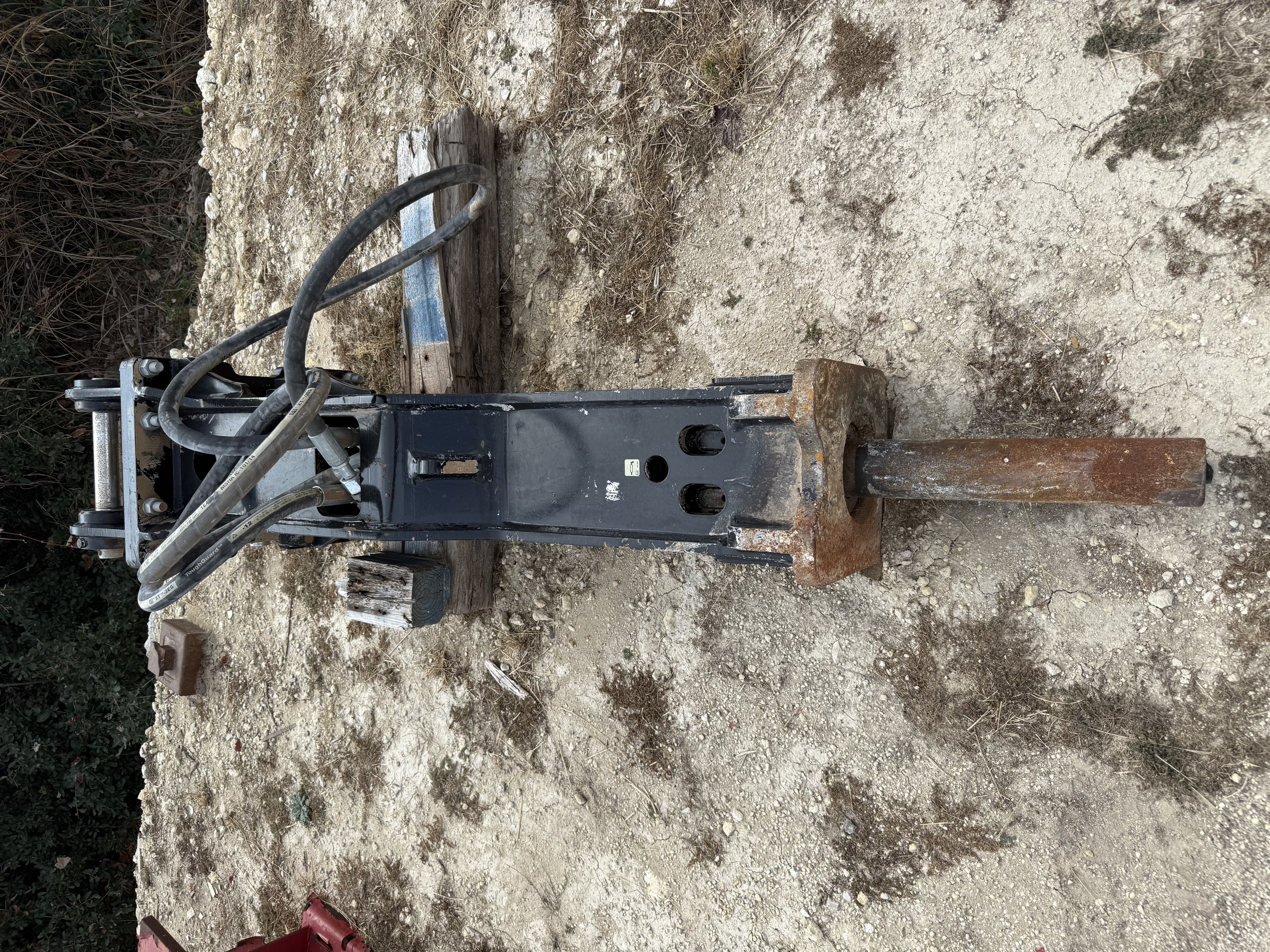 CP-HH-01 - 2023 CAT B9 Hydraulic Hammer