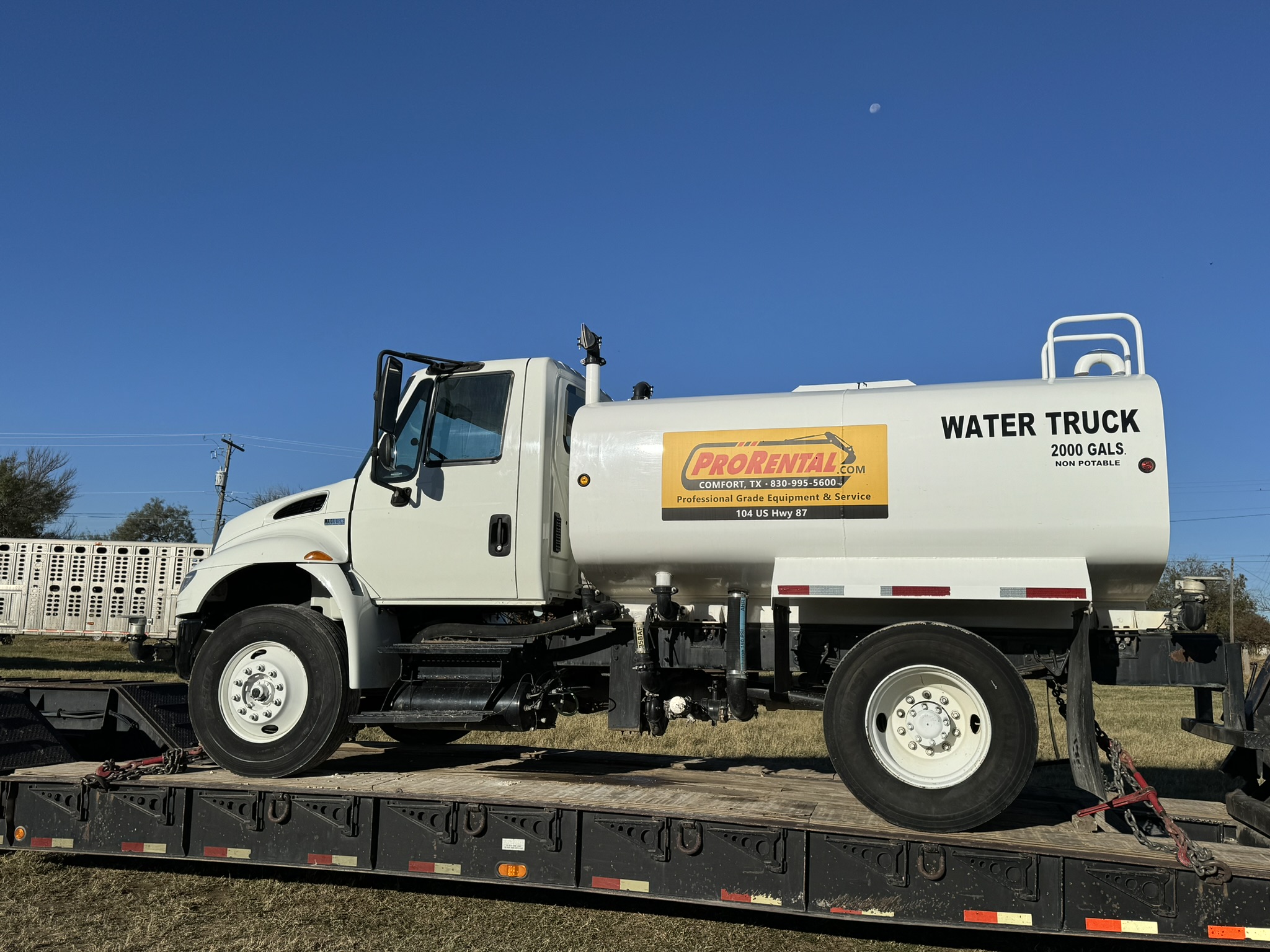 2,000 Gallon Water Truck — Unit #9004